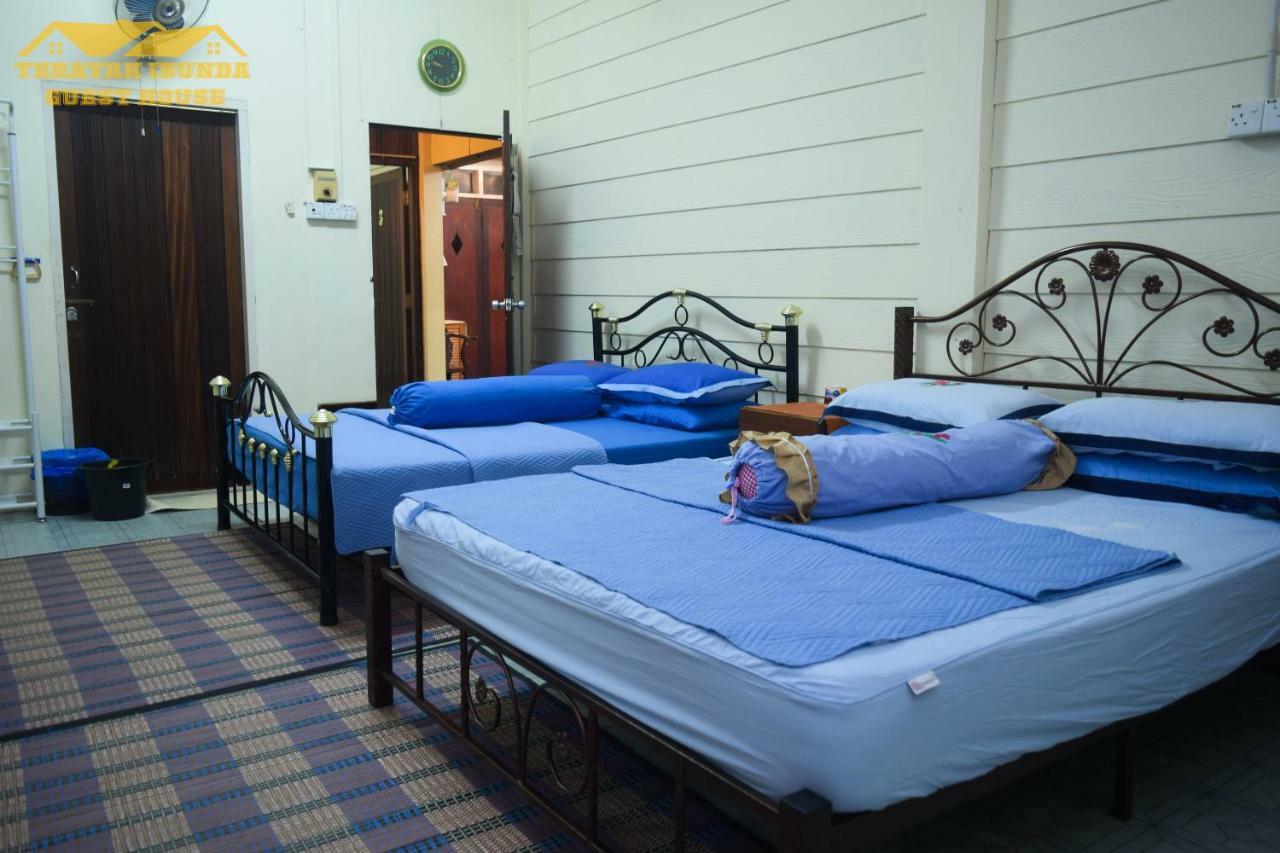 קוטה בארו Teratak Ibunda Guest House מראה חיצוני תמונה